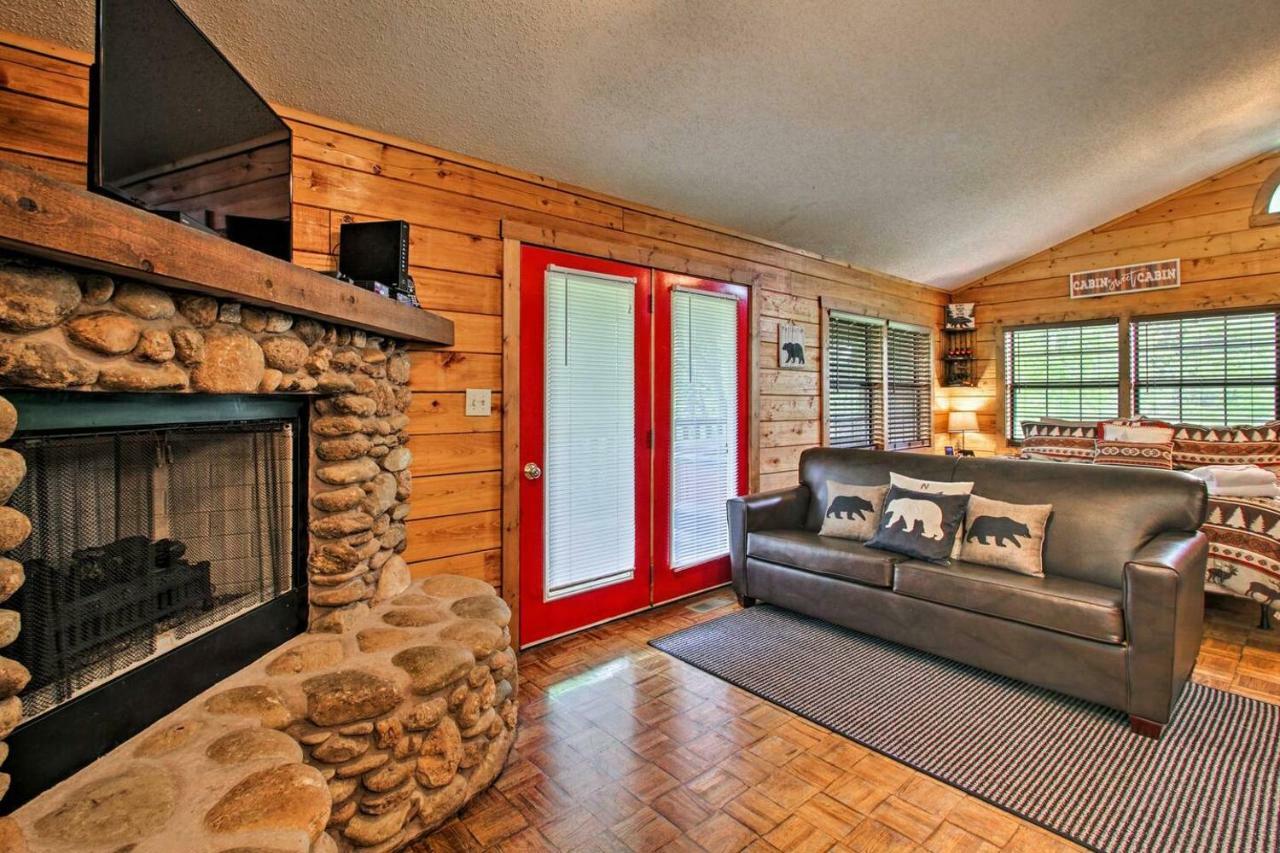 River Rush- Cozy Riverfront Cabin 5 Mi To Pigeon Forge Sevierville Luaran gambar